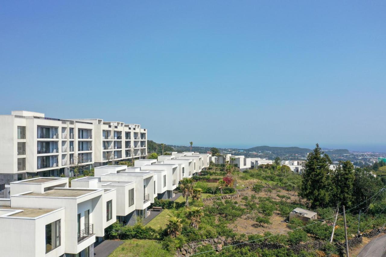 Velum Resort Seogwipo Bagian luar foto