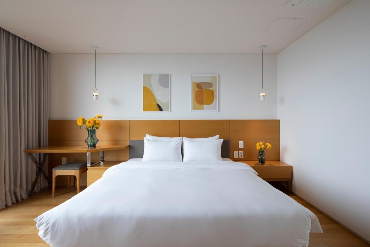 Velum Resort Seogwipo Bagian luar foto