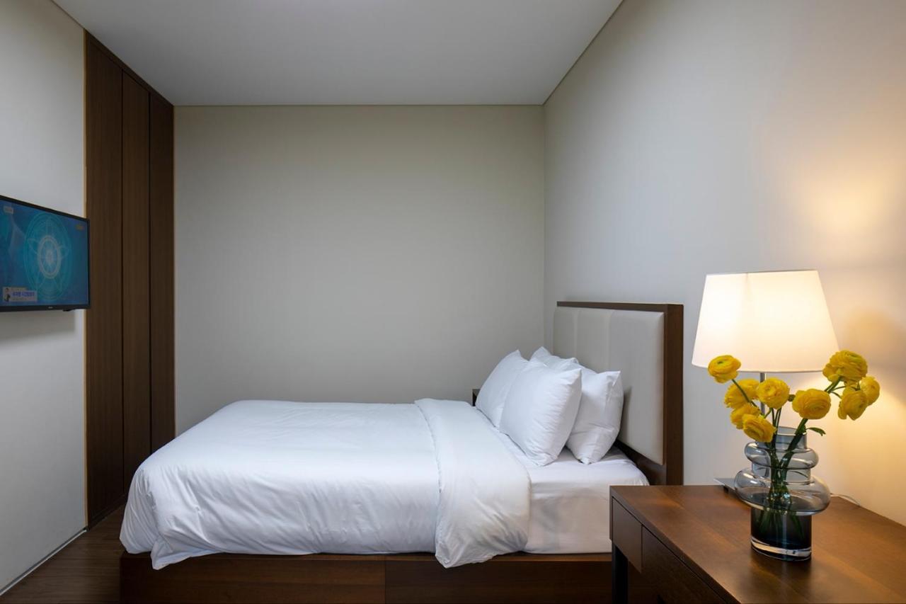 Velum Resort Seogwipo Bagian luar foto