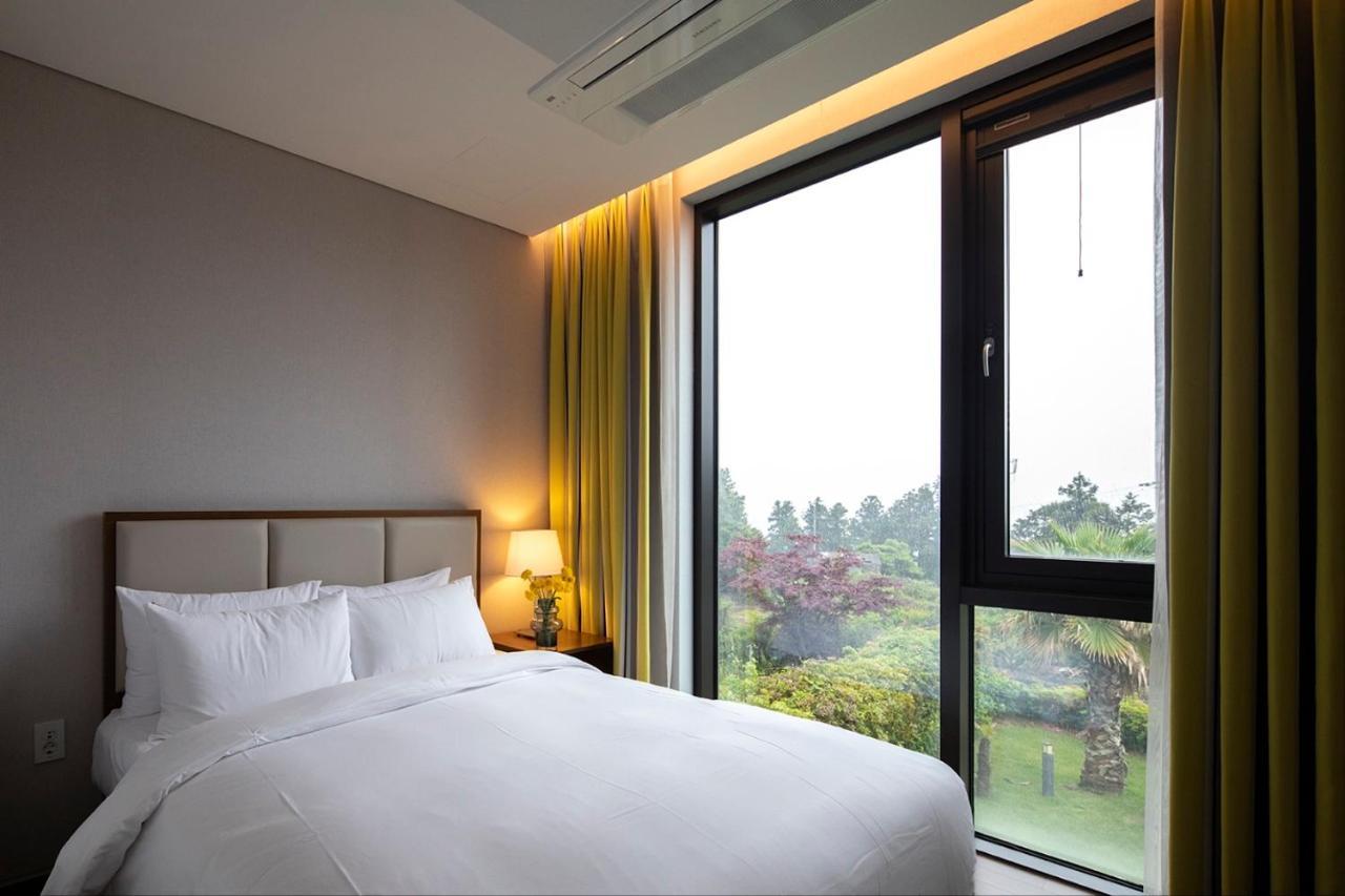 Velum Resort Seogwipo Bagian luar foto