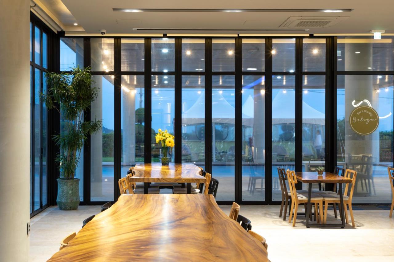 Velum Resort Seogwipo Bagian luar foto