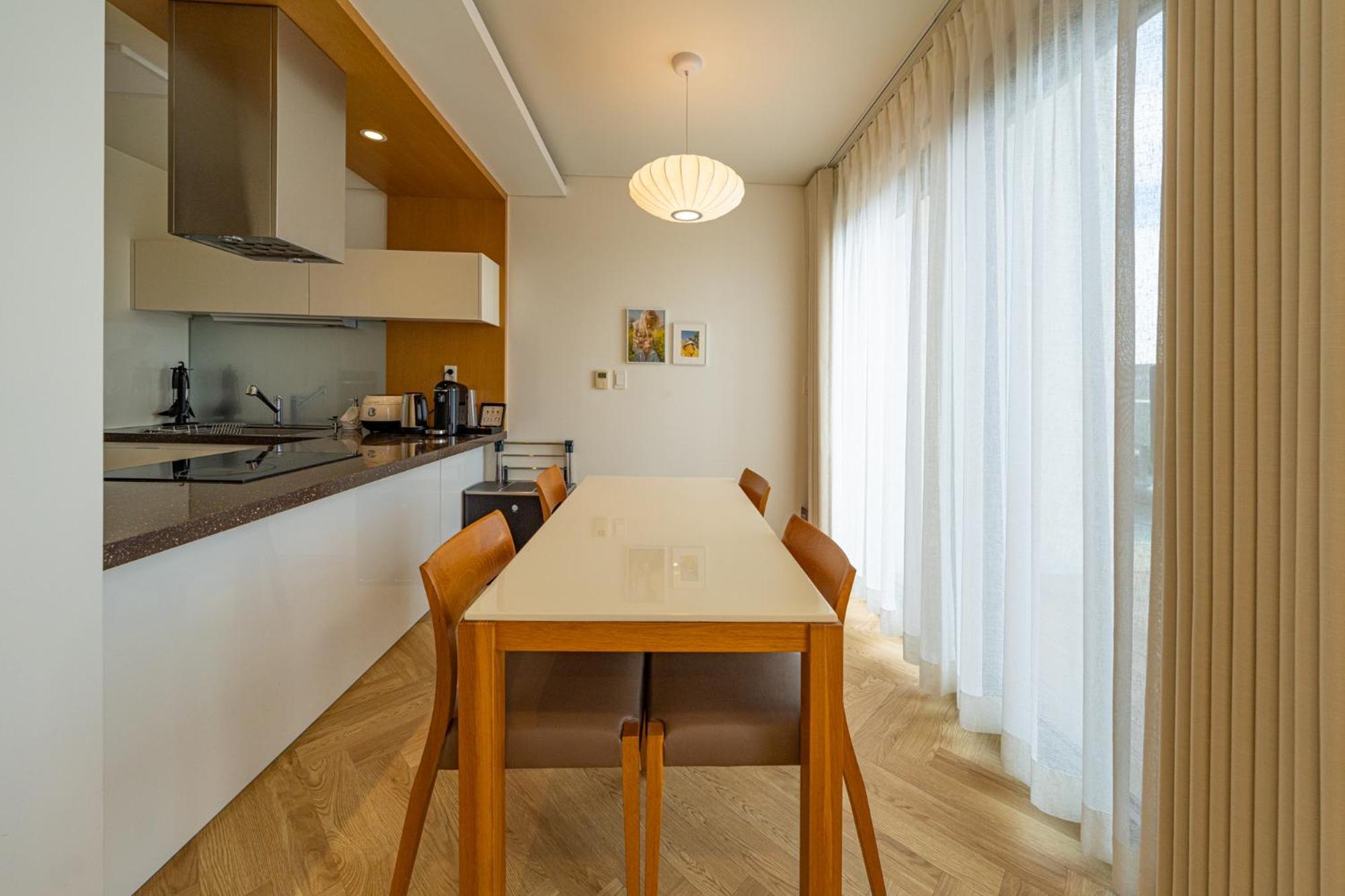Velum Resort Seogwipo Bagian luar foto