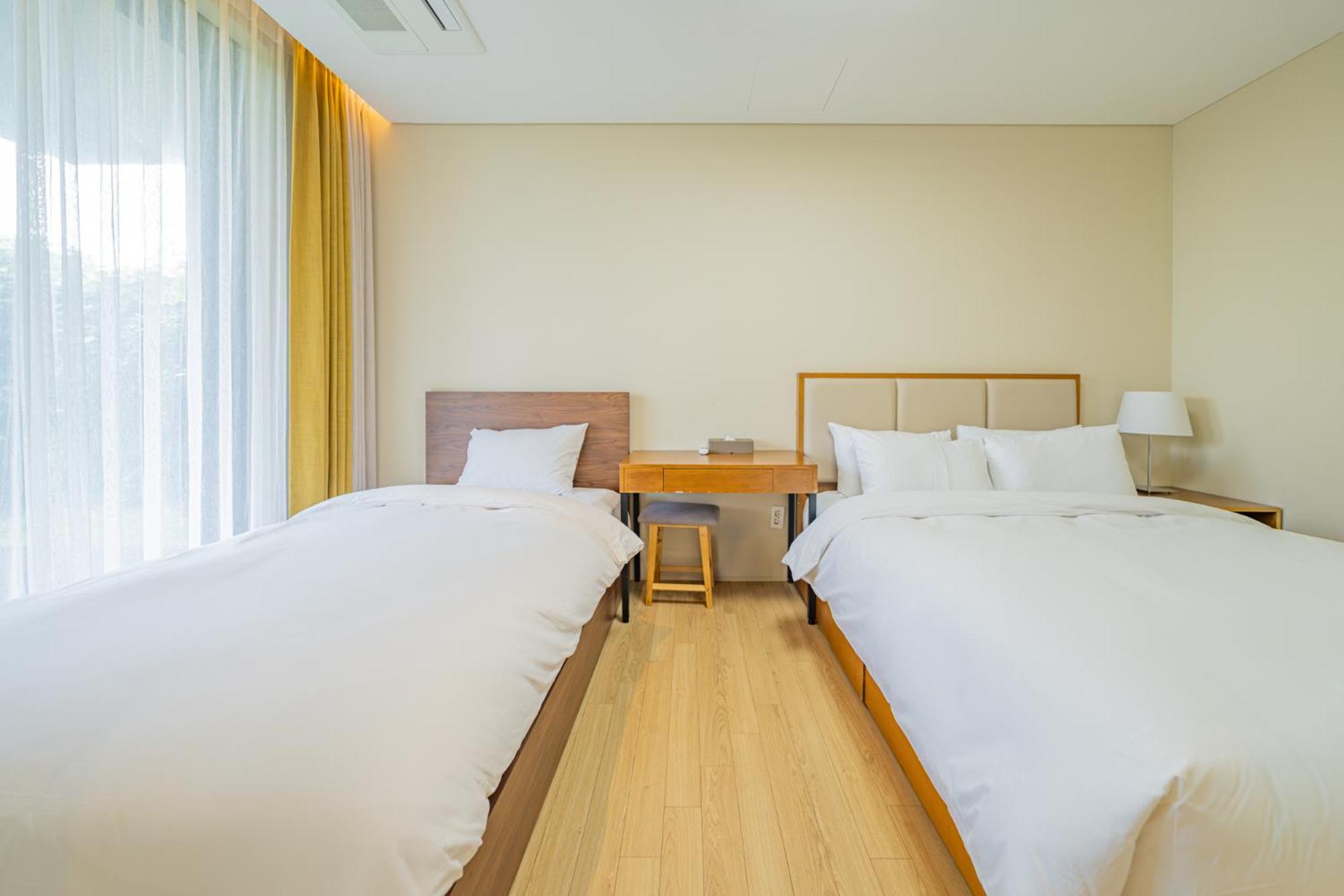 Velum Resort Seogwipo Bagian luar foto