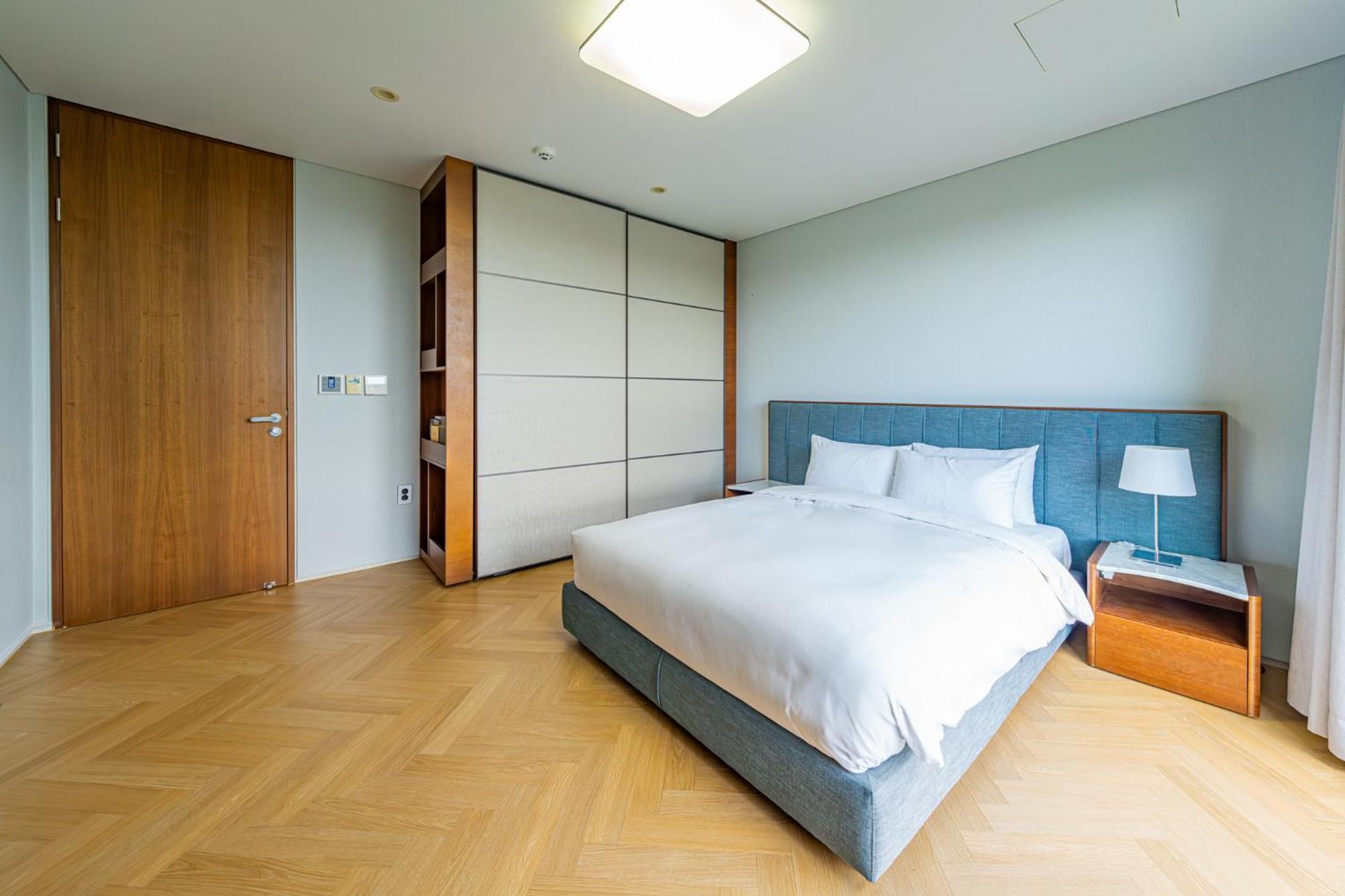 Velum Resort Seogwipo Bagian luar foto